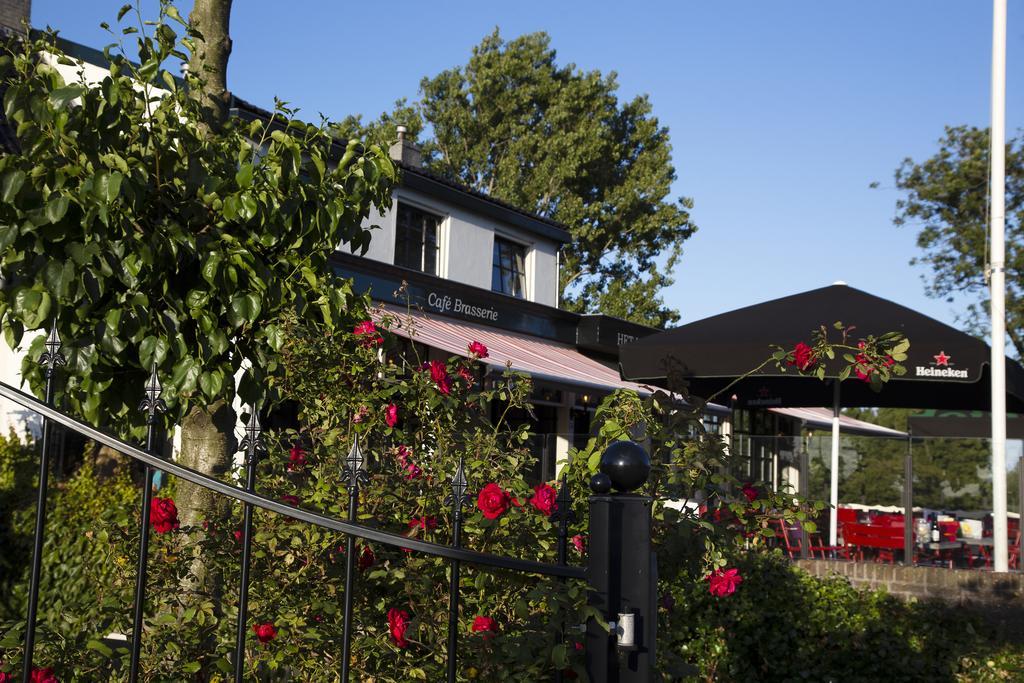 Cafe Brasserie Het Heerenhuis Het Kalf Exterior foto