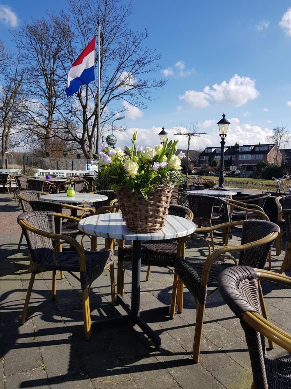 Cafe Brasserie Het Heerenhuis Het Kalf Exterior foto